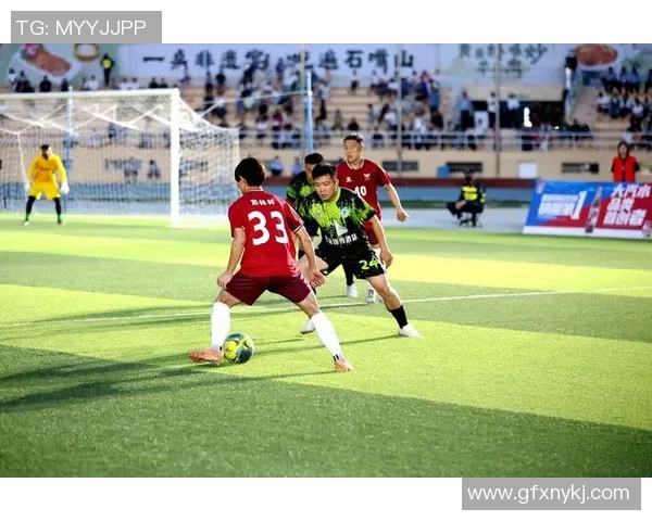 闪耀绿茵场的足球明星名字盘点让你一眼爱上他们的魅力与风采